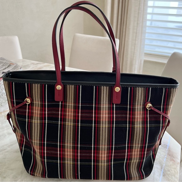 Henri Bendel Red and Black Tartan Tote Bag - Picture 4 of 11